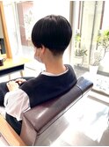 刈り上げショートボブ