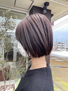 アース コアフュールボーテ ふじみ野店(EARTH coiffure beaute) mixカラーグレージュローライトミニボブ