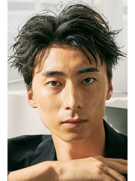 ノイ(noi) センターパートニュアンスパーマ刈り上げツーブロックメンズヘア