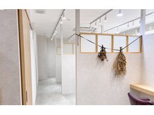 レンテ 千葉(LENTE)の雰囲気（全席落ち着ける半個室をご用意[千葉/トリートメント//髪質改善]）