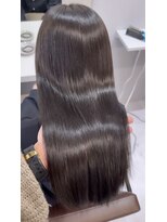 コア 梅田(Core)&nbsp;髪質改善　酸性縮毛矯正　艶髪　梅田