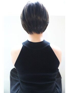 グランアヴェダ ららぽーと門真店(GRAN AVEDA) 可愛すぎない大人ショート