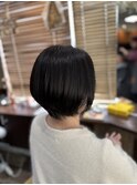 ショートボブ