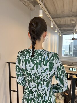 ヌープヘアーアイス(NUUP.hair ici) 20代30代タイトに♪お呼ばれ大人っぽねじり編みポニーテール