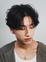 レタッチ バイ フィフス 銀座(RETOUCH by fifth)&nbsp;大人の抜け感を演出する、今トレンドのフェザーパーマ