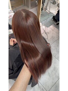 ロンドルピナス 小倉(Lond Lupinus) ミディアムヘア暗めカラー/デザインカラー/フェイスフレーミング