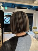 アンブレラカラー×切りっぱなしボブ