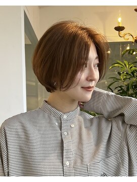 サン 白金台(SUN) 前髪長めのあごラインハンサムショートボブ白金目黒