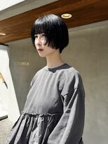 オーリーエトワ 御器所(oorry.etwa)&nbsp;モード感漂う艶マッシュショート