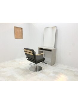 【千葉駅2分】席間隔1.5m以上！SNS好き必見◎自由に使用可能の撮影ブース完備！技術×接客が自慢のサロン！