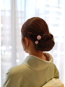 アンベリールフルー(EMBELLIR fleur) お宮参りへの和装ヘアセット