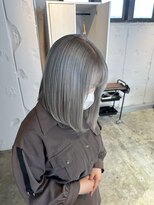 イロ ジェイアール JR奈良店(IRO)&nbsp;ダブルカラー《シルバーグレー》