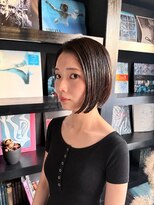 キャブ(cab)&nbsp;大人のタイトボブ／あごラインのきりっぱなしボブ／豊田