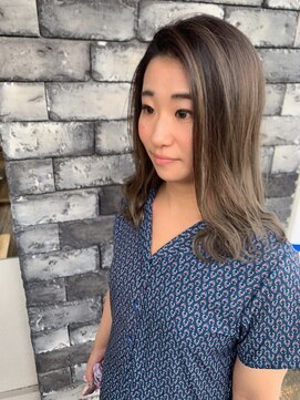 ライズ バイ レボ(RISE by REVO) 20代30代40代◎小顔 無造作カールくびれセミディ 我孫子