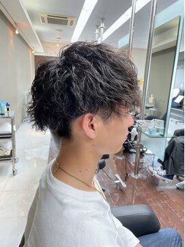 コワファーストナガサキシャンプーボーイ(COIFF1RST NAGASAKI SHAMPOO BOY) 男らしさツイストスパイラル【コワファースト長崎】