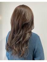 ビラデルソルルート(√r-t)&nbsp;自然なハイライト×ロングスタイル