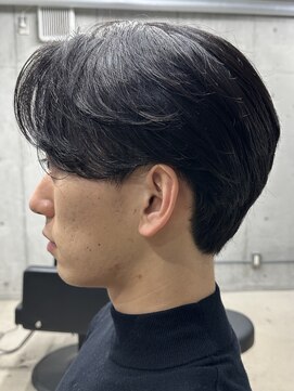 フイ 代々木(Hui) メンズ/アップバング/ツーブロックマッシュ/束感ショート波巻き