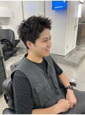 大人気！ソフトツイストスパイラルで無造作スパイキーショート