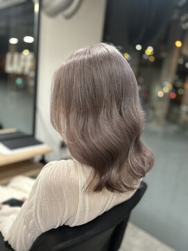 ラフ 難波店(LAFF) #黒髪#ボブルフ#ネビージュ#小顔#ワンレン