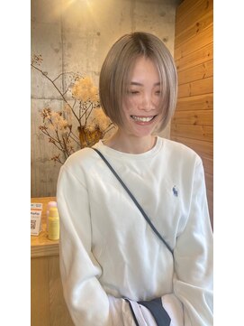 カフネ ジュントス ヨロ(Cafune' juntos YOLO) ボブ×ダブルカラー（エフェクトブリーチ）20代　30代　◎