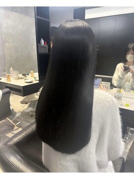 フィーネ(Fi-Ne) ナチュラルブラック×髪質改善ケラチントリートメント！