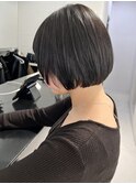 イメチェンブルーブラック外ハネボブミニボブ美髪ワイドバング