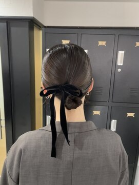 ウタシロイロ(uta shiroiro) タイトシニヨン