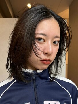 ダイアモンドリリーキートス(Diamond Lily kiitos) ミディアムヘア/暗めカラー/グランマッシュ/一宮/レイヤー