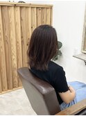 ココアベージュ×くびれミディアムヘア×小顔に見せるヘア/松阪