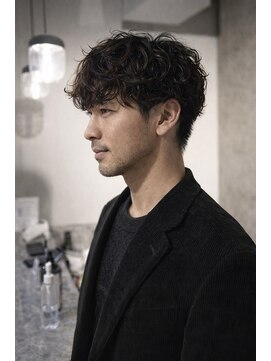 アットラブ バイ ベル(at'LAV by Belle) 《30代.40代男性へ。大人のメンズパーマ》シャドウパーマ