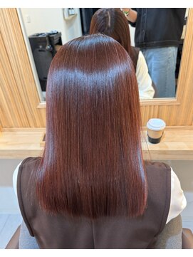 アトレ 南堀江店(attrait) 日常の油分を落とす前処理から。ケアカラー×髪質改善