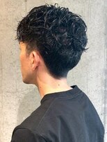 アンド アノン(and anon)&nbsp;ツイストスパイラルパーマ 刈り上げショート メンズパーマ