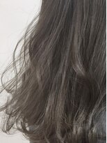 サロン ド アイ&nbsp;グレーアッシュ　グラデーション