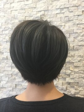 ル クール 小千谷店(Le Coeur) シャイニーショート