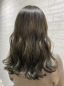 ジーナ 新宿(Zina) 抜け感ウェーブ【Zina 大越香苗】