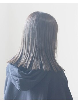 リリー ヘアー デザイン(LILY HAIR DESIGN) 切りっぱなしロブ