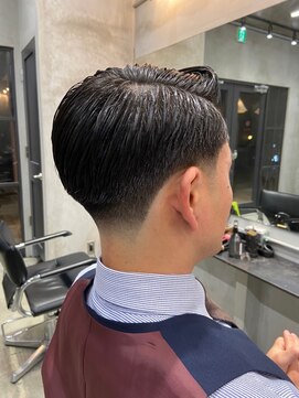 エフエム 明大前(FM) バーバー ツーブロック/刈り上げ/アップバング/フェード