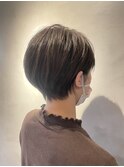ショートヘア