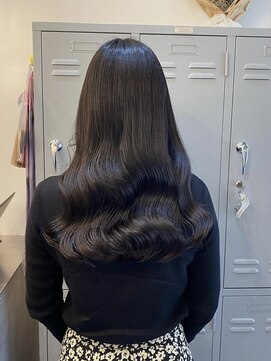 プレシャスバイプロデュース(precious by Produce) 艶々ブルーブラック[町田/町田駅前店/町田店/学割U24/縮毛矯正]