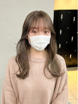 シーク 天神(SEEK) 【SEEK 緒方 芽久】オリーブグレージュ