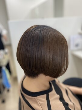 バンビ 大矢野店( Bambi) ショートボブ