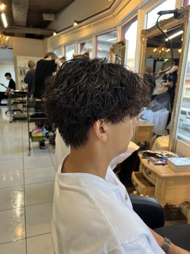 アイズ 海老名(AIZU) 波巻きスパイラルパーマ 波巻きパーマ スパイラルパーマ