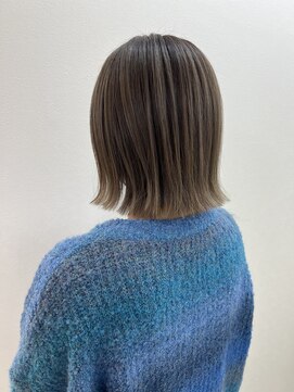 アールモンドヘア新世界 #切りっぱなしボブ#ブリーチ#デザインカラー