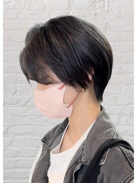 ジールヤマグチ 朝霧駅前店 【小顔ショート】【白髪ぼかし】