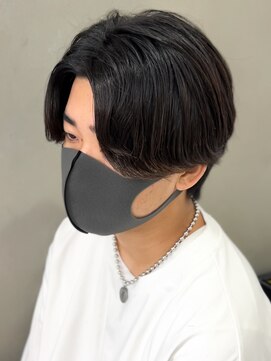 エルマーク 京橋(L-MARK) センターパートニュアンスパーマ韓国カルマパーマコンマヘア
