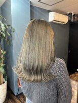 ユニコヘア(unico hair) グレー×ロング