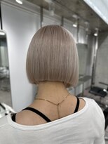 サンク 原宿 表参道(cinq)&nbsp;顎ラインボブハイトーンカラー顔周りケアブリーチ