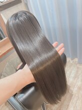 ［クセ］［うねり］でお悩みのお客様には.Accの【髪質改善ストレート】が最適◎