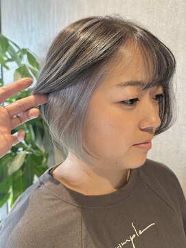 ノア(NOA) ハイライトカラー/インナーカラー/メッシュ／ボブ