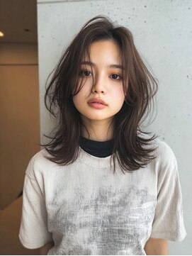 ミー 岡崎(mii) ミディアムレイヤー